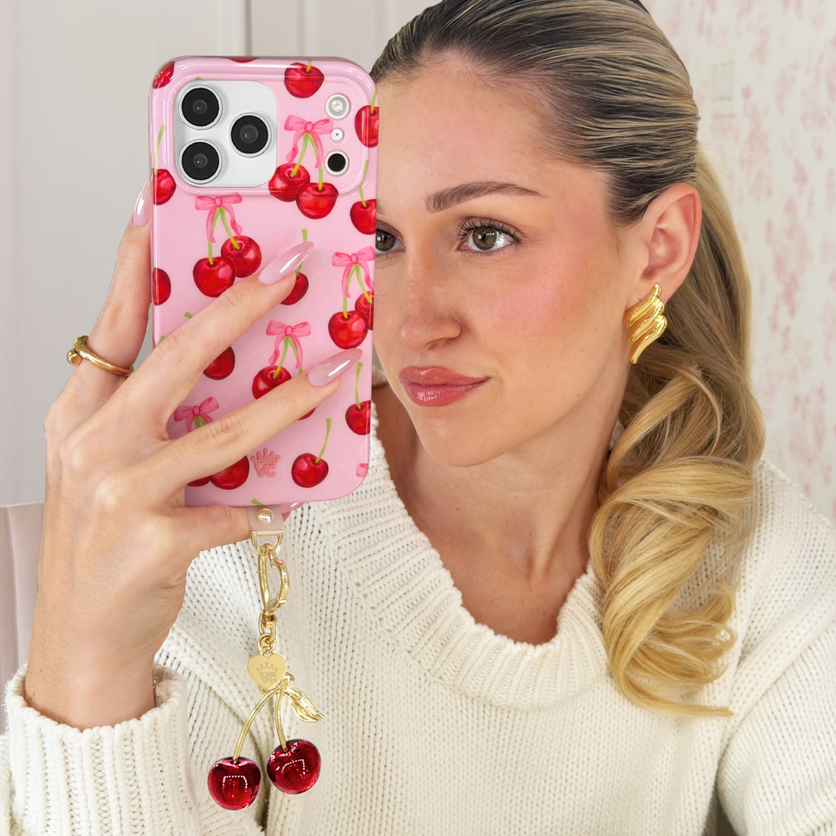 VELVET CAVIAR - Tech & Bag Charm- Cherry