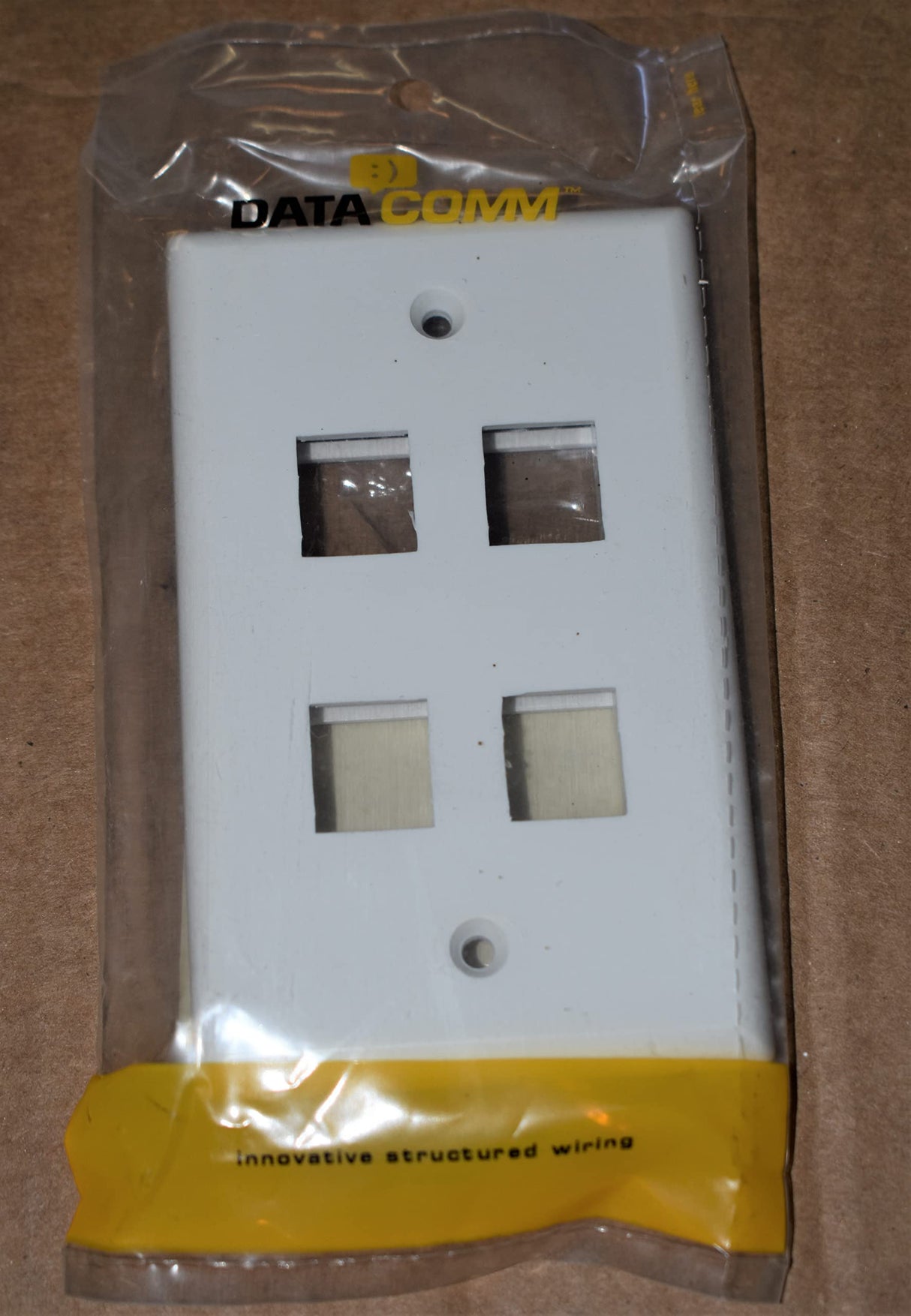 4 PORT STANDARD PLATE WHITE
