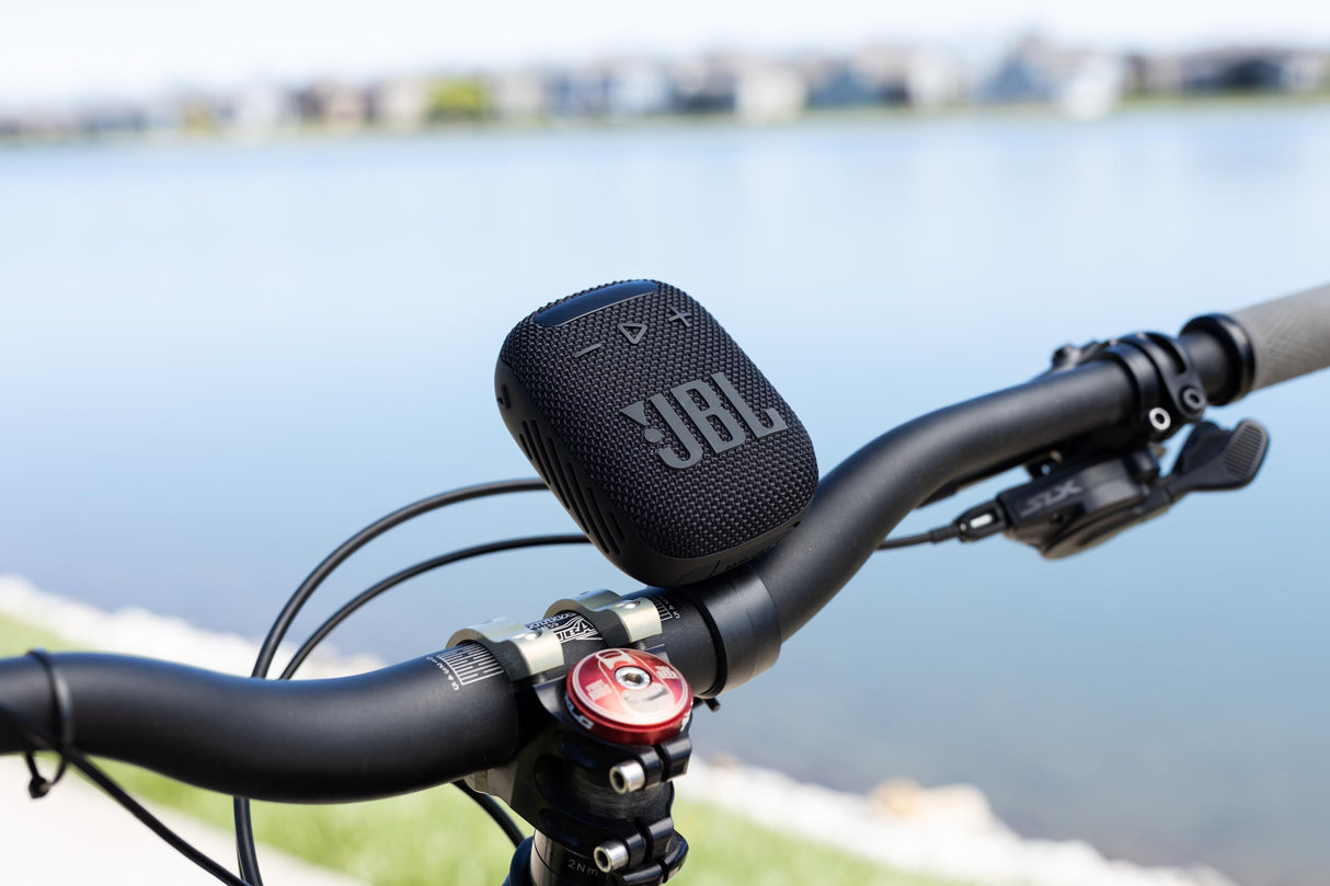 JBL Wind 3 FM Bluetooth Handlebar Speaker, Black