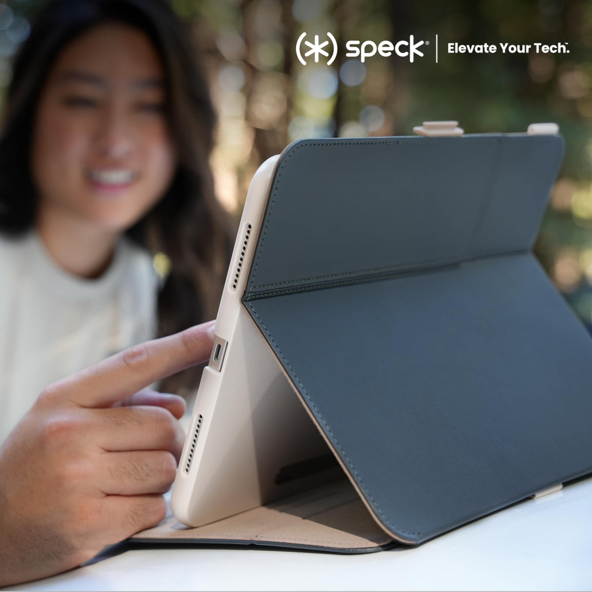 Speck New iPad Pro 12.9-13 Inch Case (2024 Model, 7th Generation) - Black/Black/White