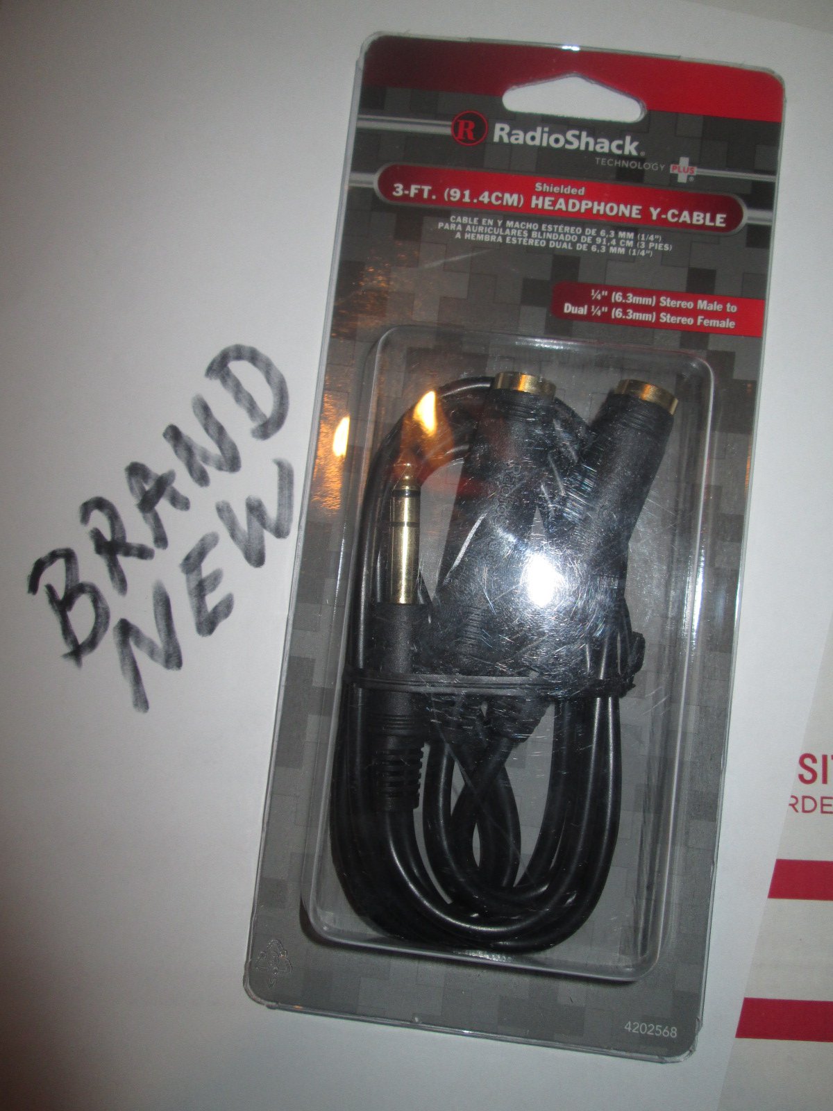 3-FOOT GOLD PLATED 1/4 STEREO Y-CABLE