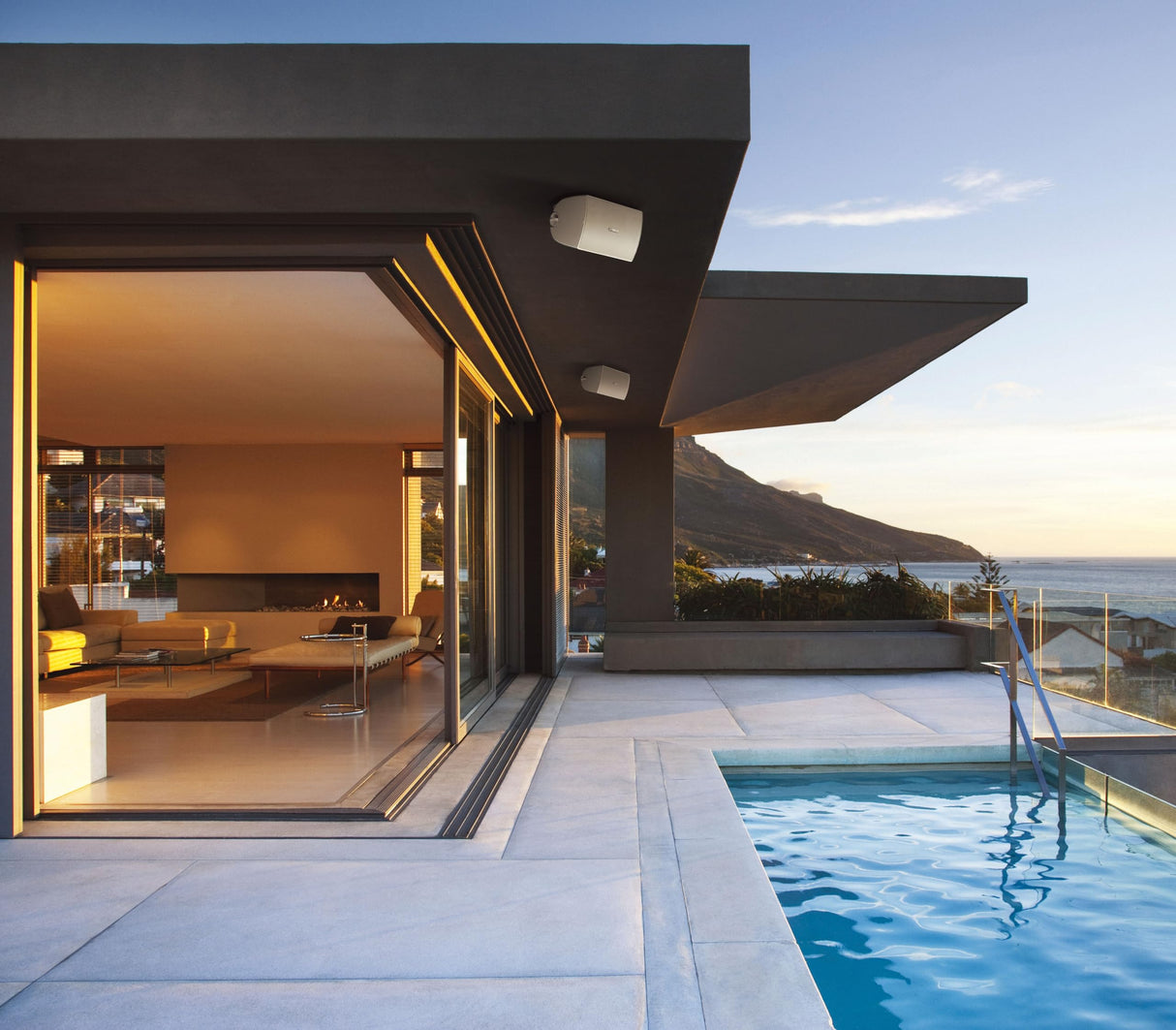 SPEAKER OUTDOOR 2-WAY 6.5" WOOFER