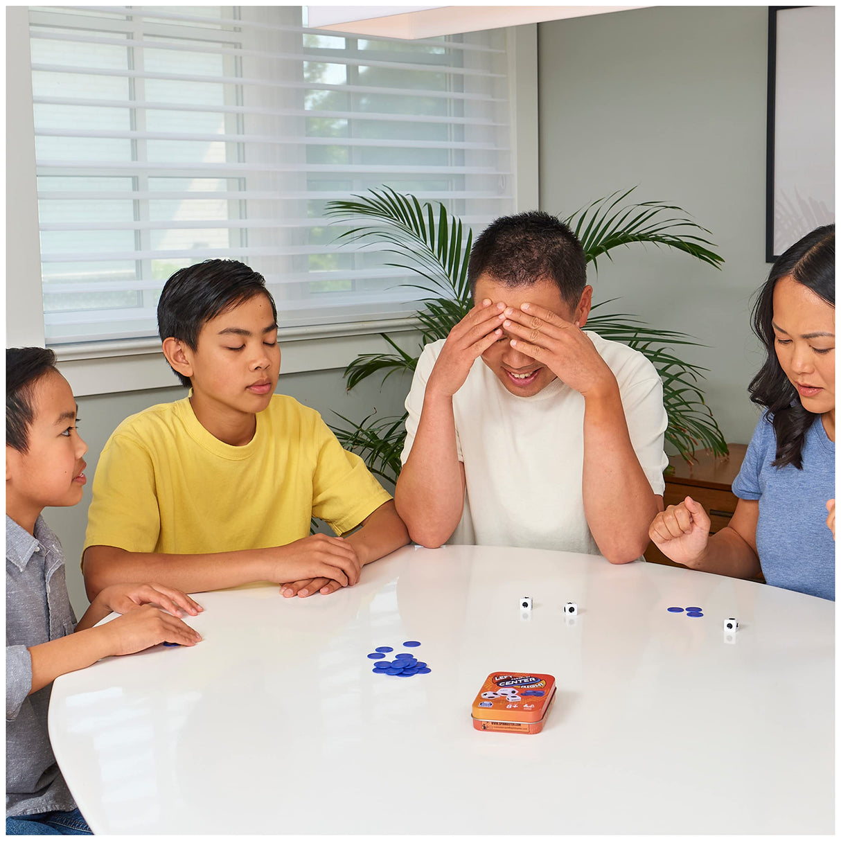 Spin Master Left Center Right (Tin)