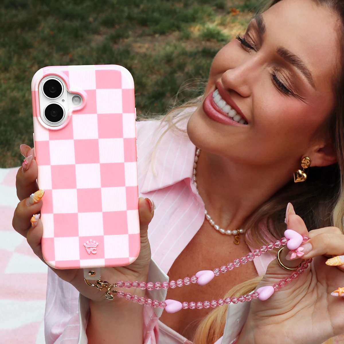 VELVET CAVIAR - MagSafe Case for Apple iPhone 17 - Strawberry Milk