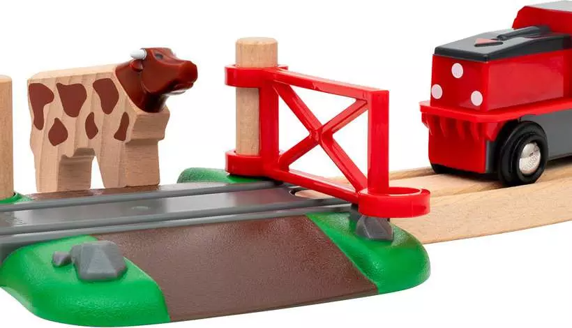 BRIO World Train Set Animal Farm Set