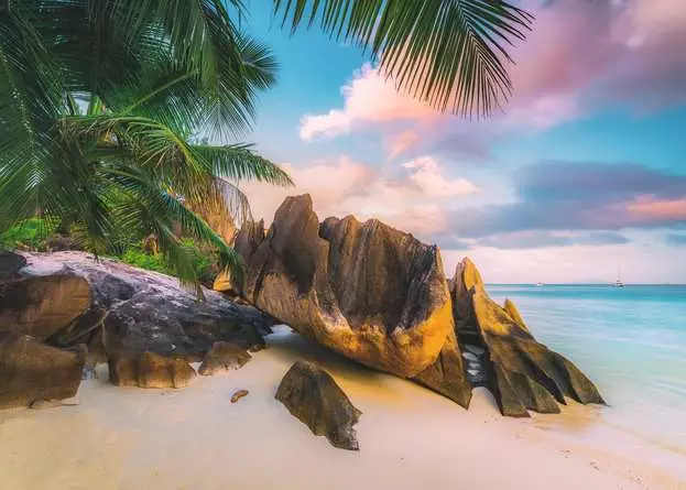 Ravensburger Beautiful Islands Seychelles 1000 Pc