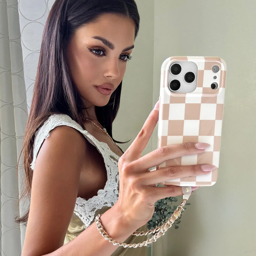 VELVET CAVIAR - MagSafe Case for Apple iPhone 17 Pro - Nude Vibe Checker