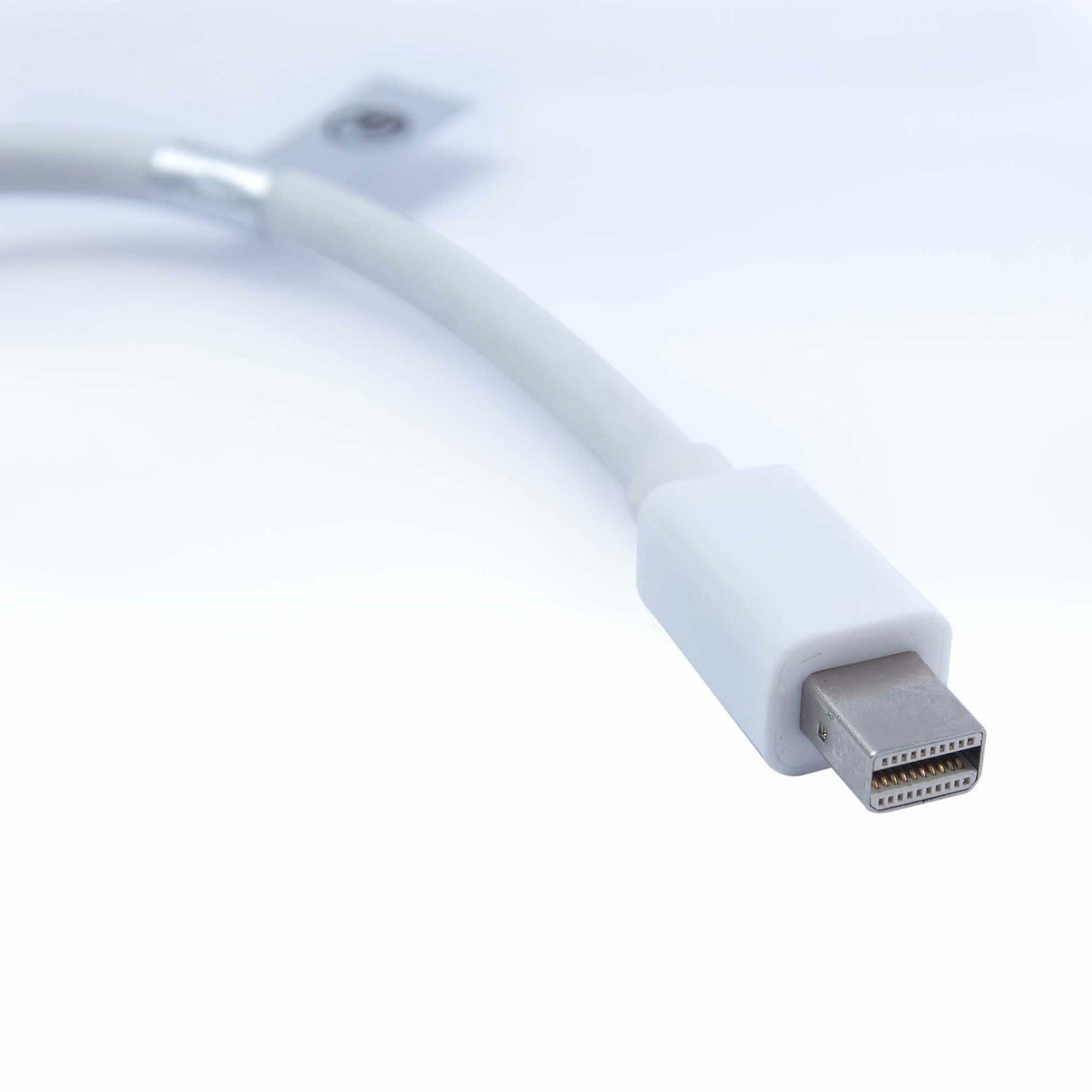 RadioShack 2-in-1 Video Adapter 1503218