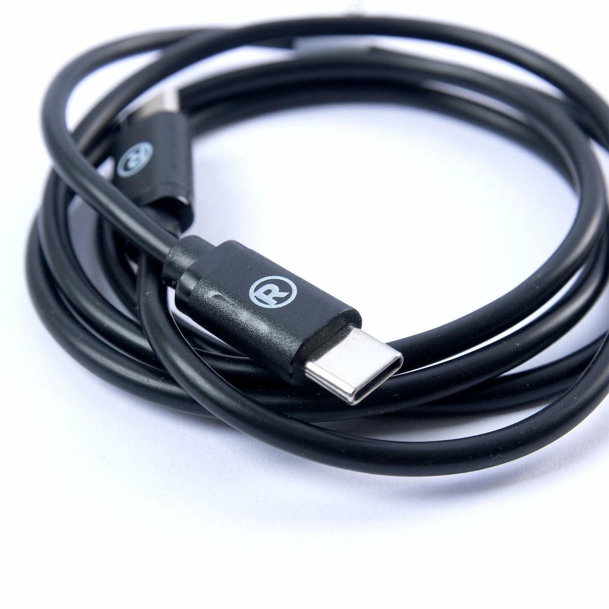 RadioShack Cable Type C to Type C 6FT Round 5V 480MBPS 4203251