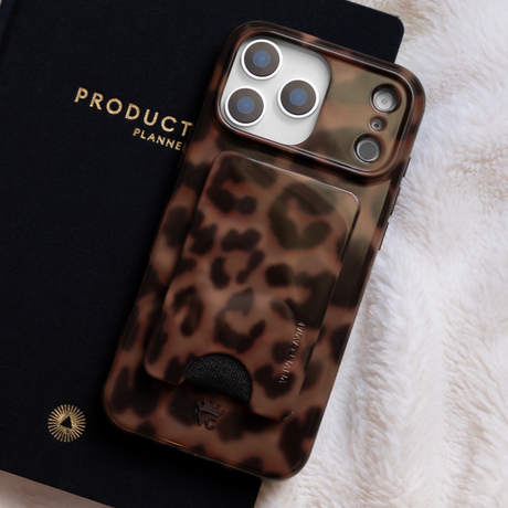 VELVET CAVIAR - Magnetic Phone Wallet- It Girl Leopard