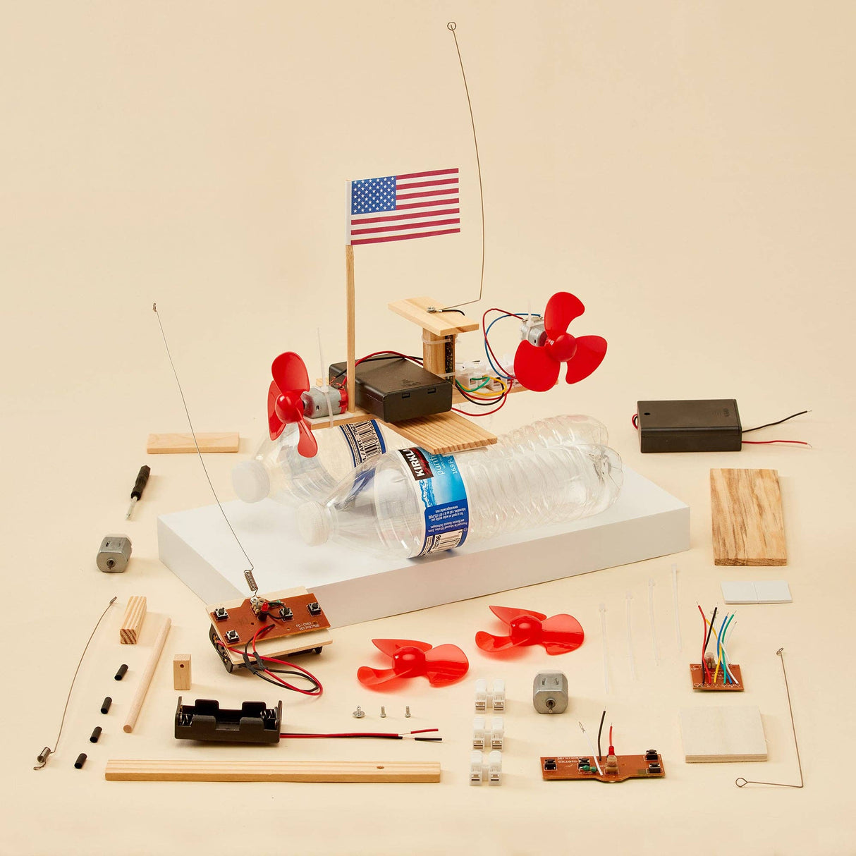 Kitsville - Radio-Controlled Boat DIY Kit, Educational STEM Toy for Kids