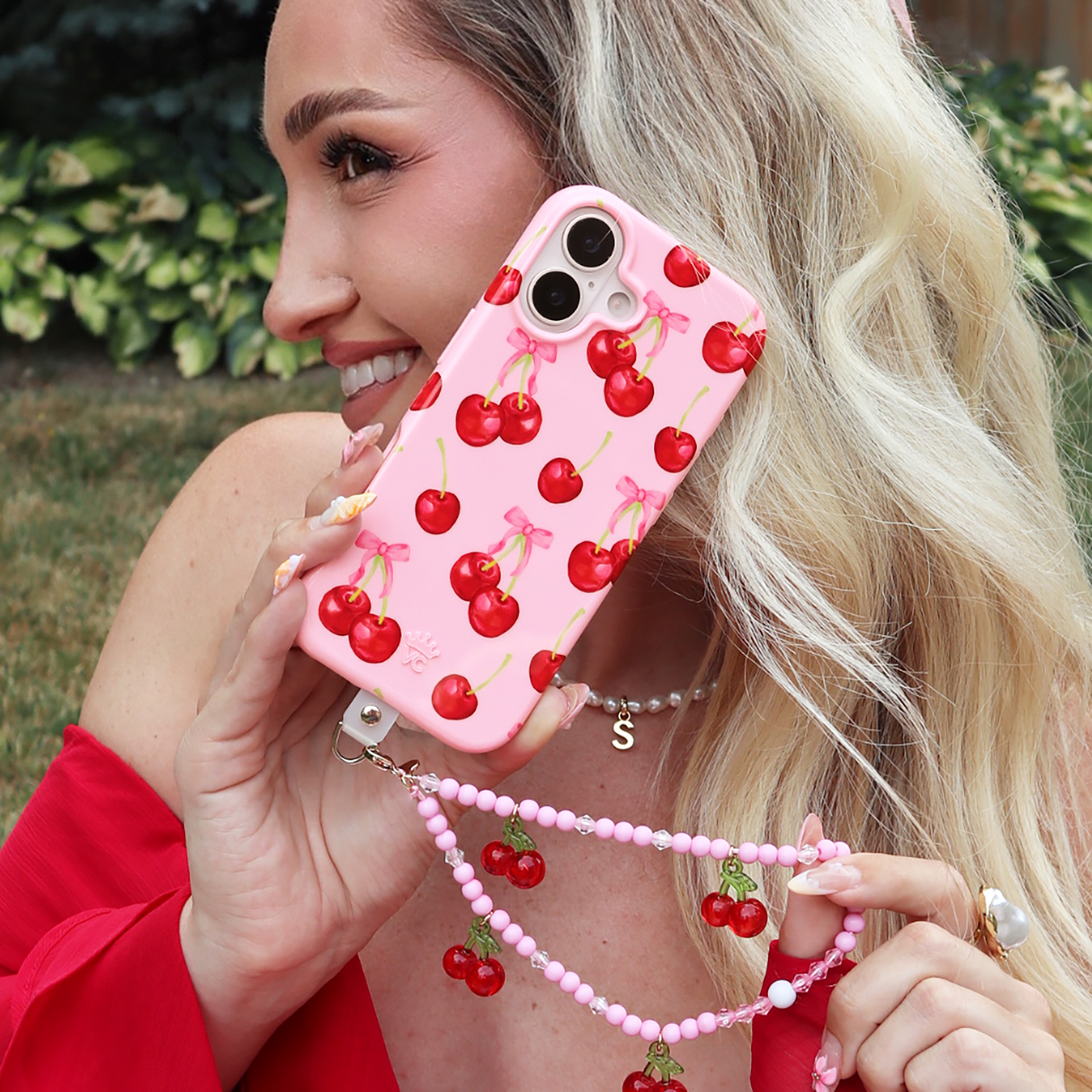 VELVET CAVIAR - IPhone 17 MagSafe Case - Sweet Cherry