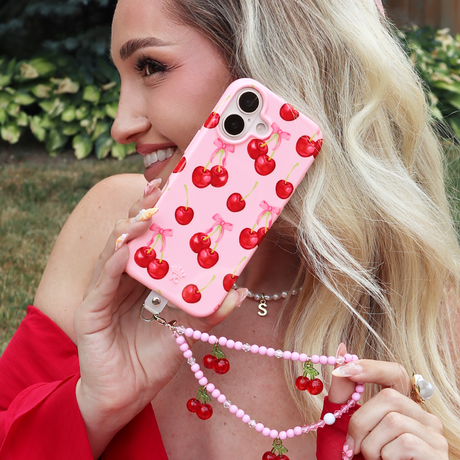 VELVET CAVIAR - IPhone 17 MagSafe Case - Sweet Cherry