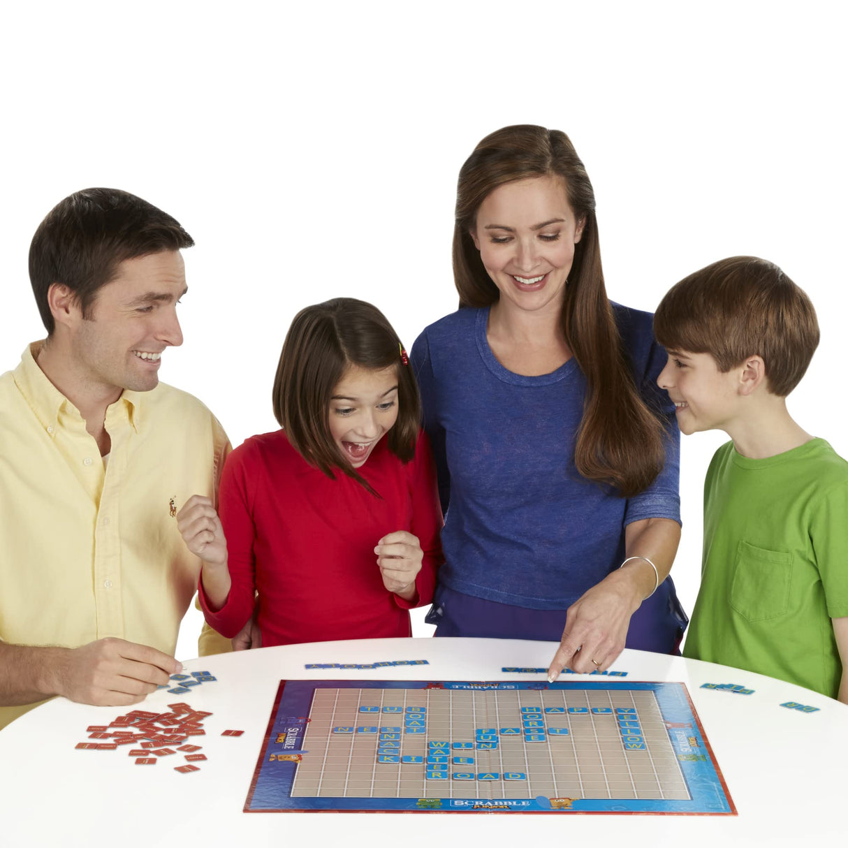 Hasbro Gaming Scrabble Junior Board Game | 2-4 Players | Family Educational Word Games for Kids | Back to School Gifts for Classroom | Ages 5+