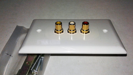 A/V WALL PLATE