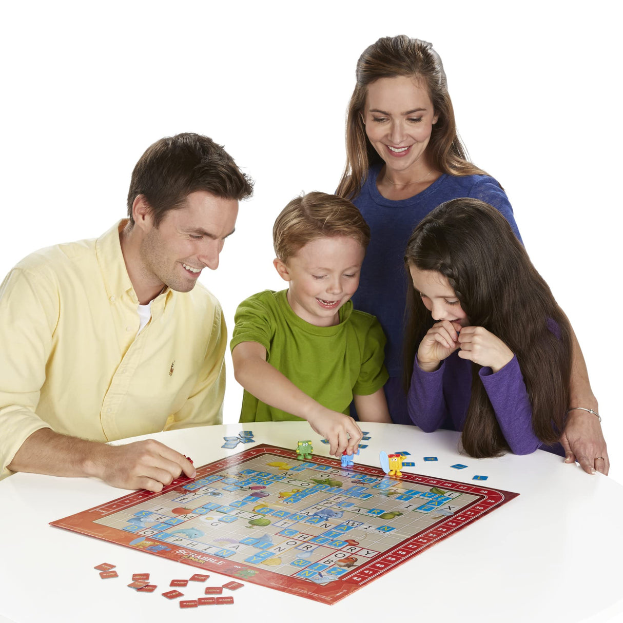 Hasbro Gaming Scrabble Junior Board Game | 2-4 Players | Family Educational Word Games for Kids | Back to School Gifts for Classroom | Ages 5+