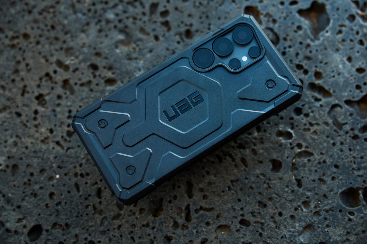 URBAN ARMOR GEAR UAG Designed for Samsung Galaxy S25 Case 6.2" Pathfinder - Black