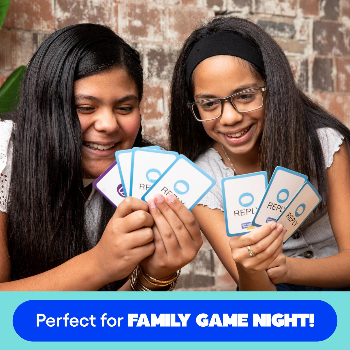 WHAT DO YOU MEME? New Phone, Who Dis? Family Edition - The Text Message Family Party Game