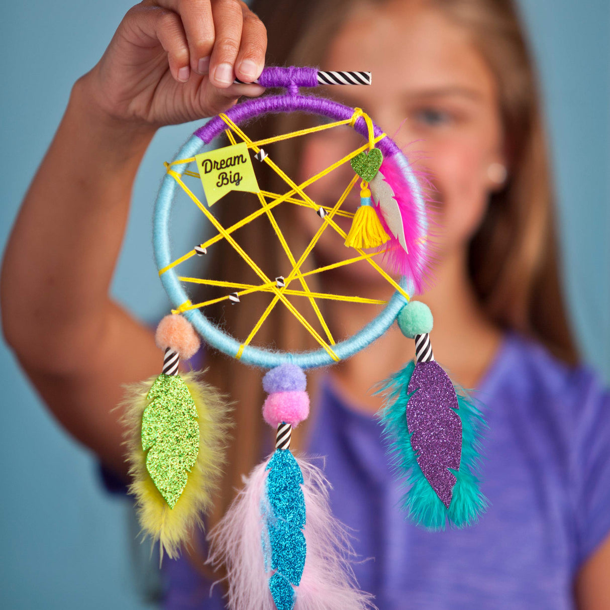 Craft-tastic — Dream Catchers — Arts and Crafts Kit for Kids — Make 2 Colorful Dream Catchers — for Ages 8+, Brown