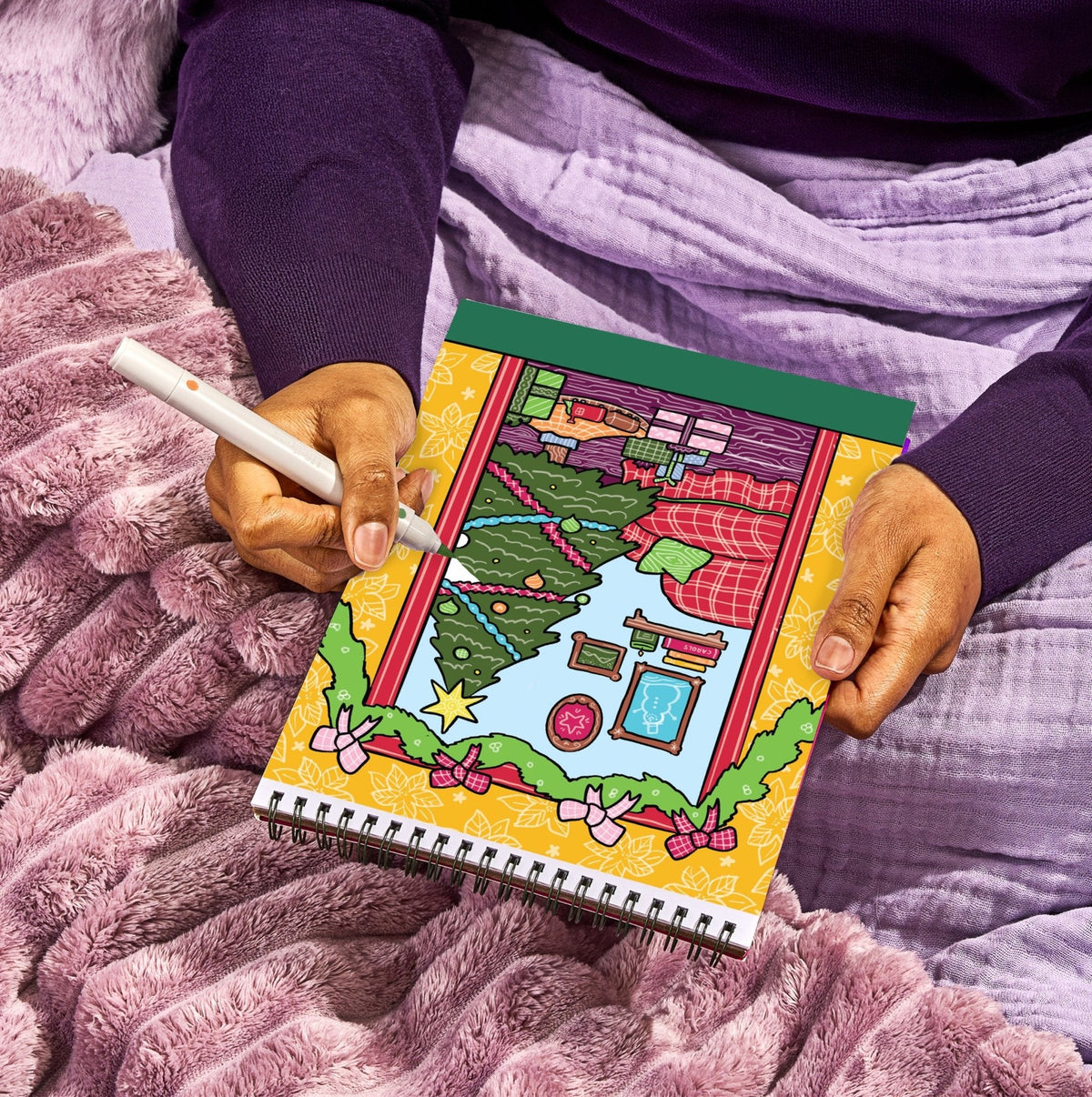 Lifelines FlowArt Scented Color-to-Reveal Home for the Holidays art pad - inside scene 3