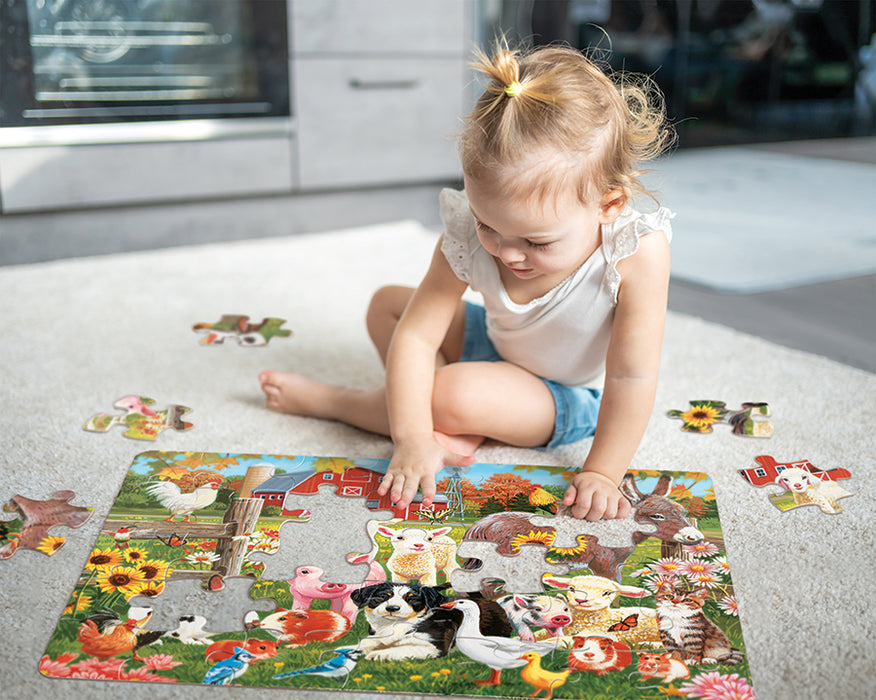 Cobble Hill Farmyard Greetings (35pc Floor puzzle - Rope Handle)