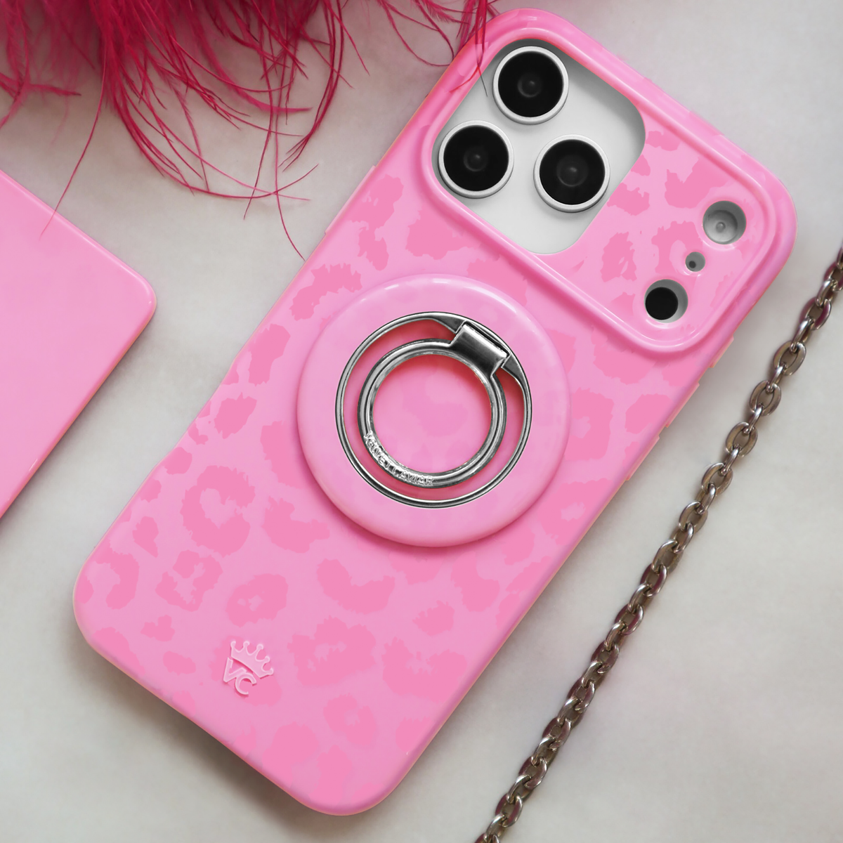 Velvet Caviar Case with MagSafe for iPhone 17 Pro - Hot Pink Leopard