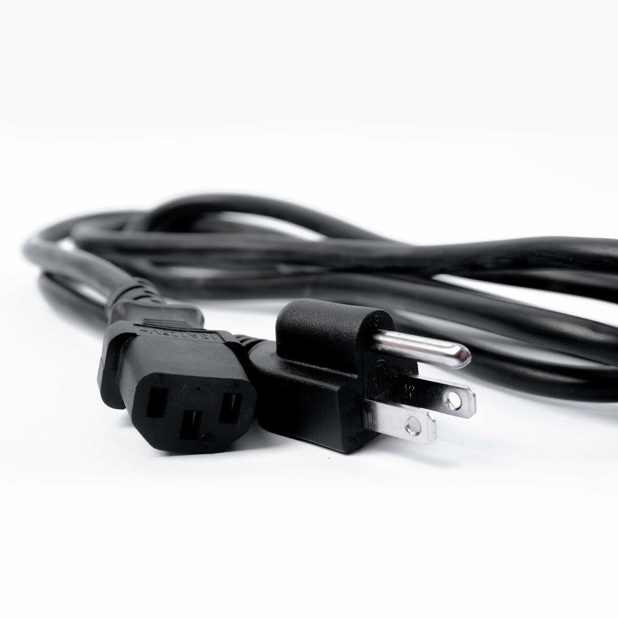 RadioShack Black computer cord 6100813 6 ft