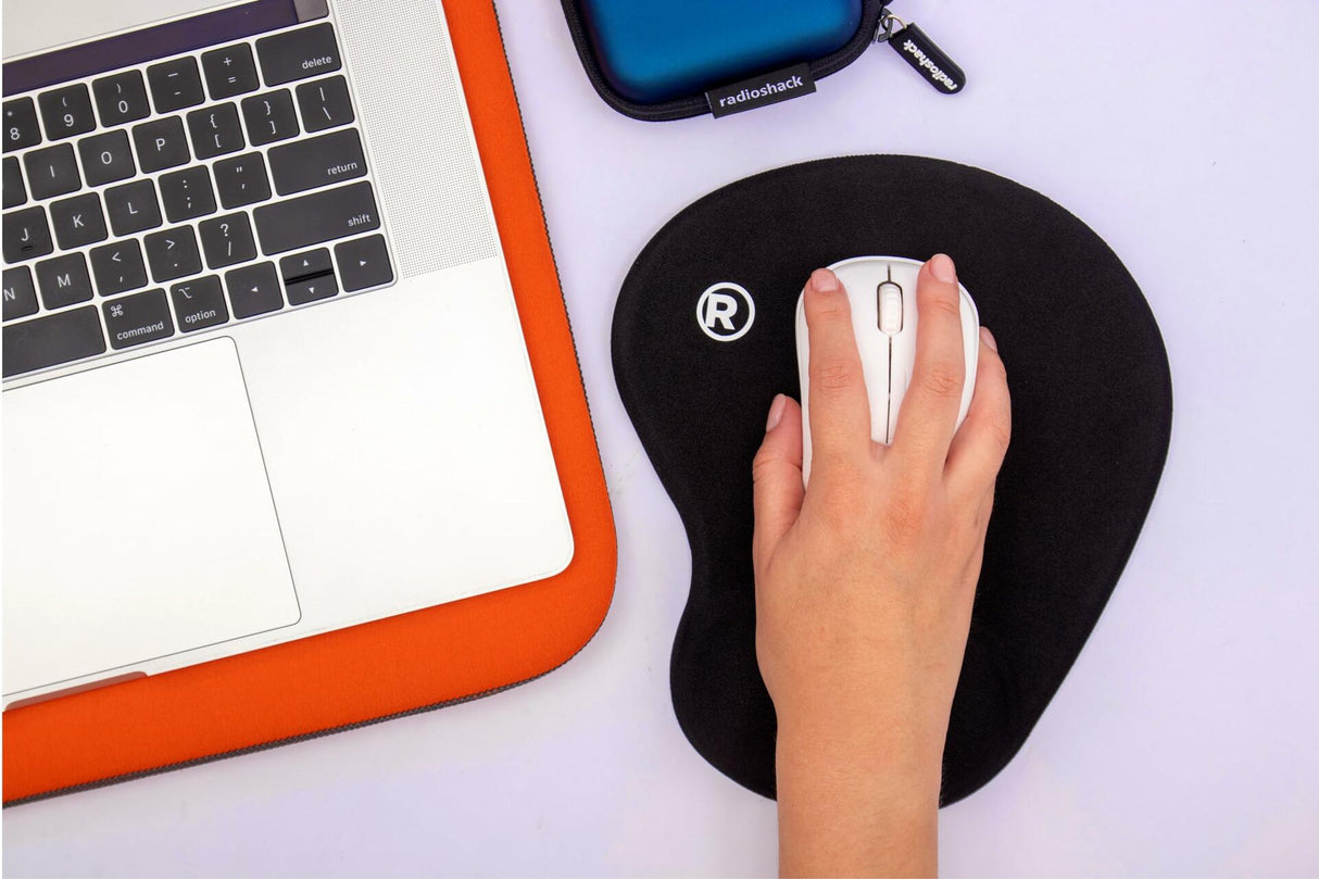 RadioShack Mouse Pad with Wrist Rest 2605084 Black