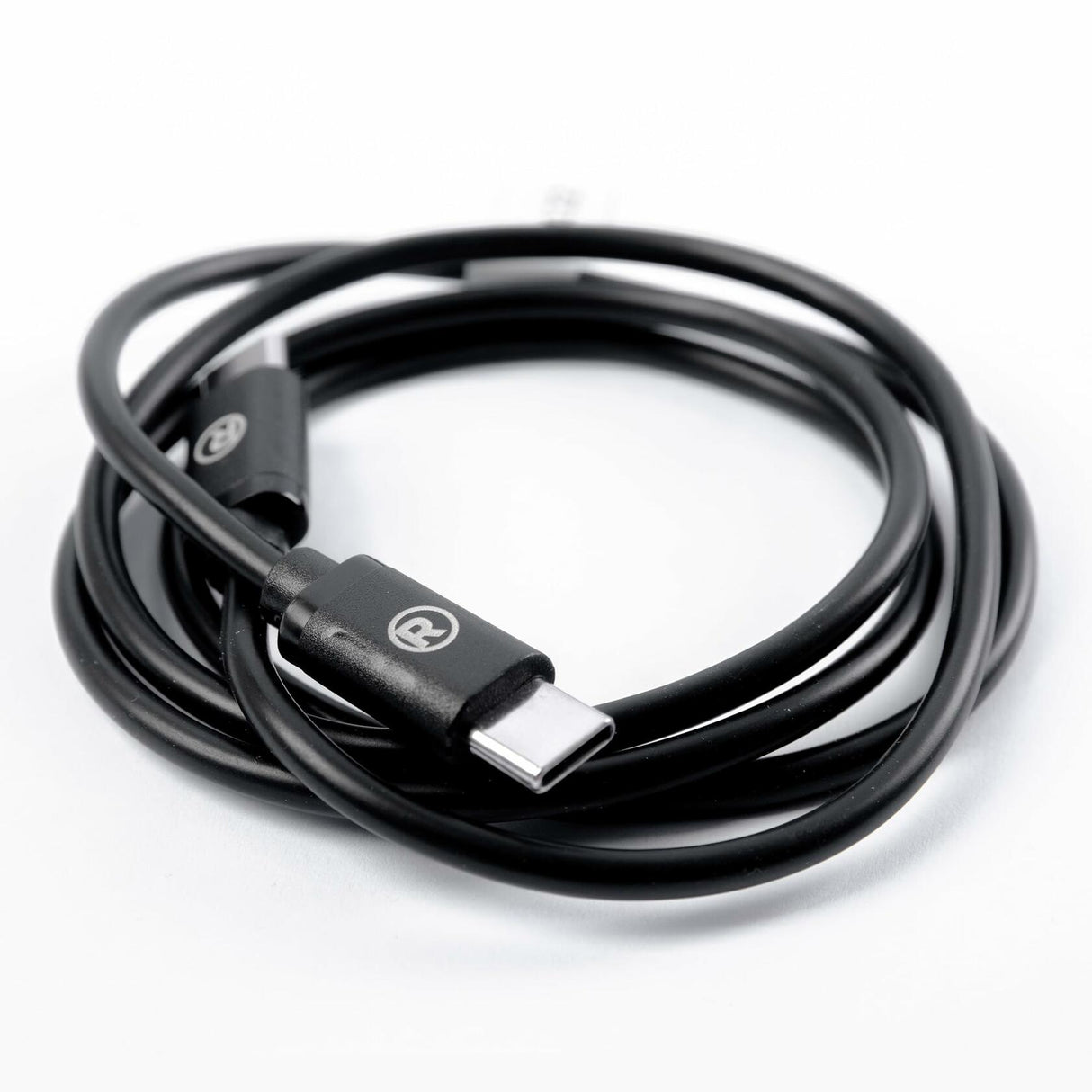 RadioShack Cable Type C to Type C 3FT Round 5V 480MBPS 4203250